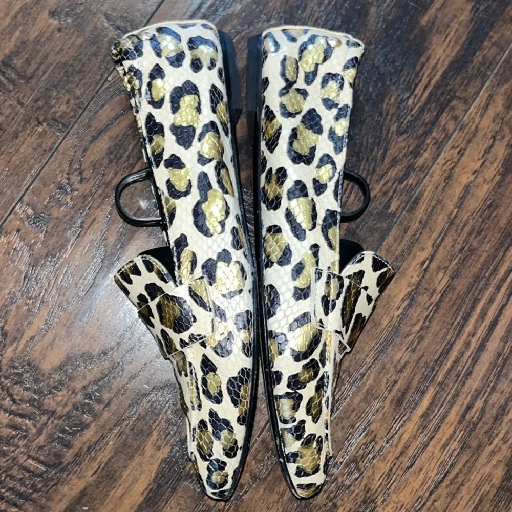 Flats - Picture 7 of 10